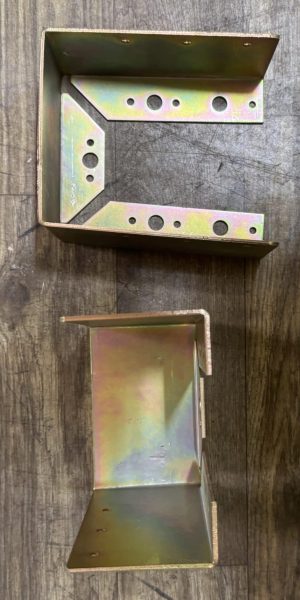 תושבות לקיר